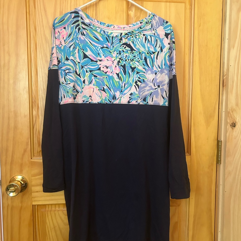 Vibrant Lilly Pulitzer Finn TShirt Dress in Bermudaful